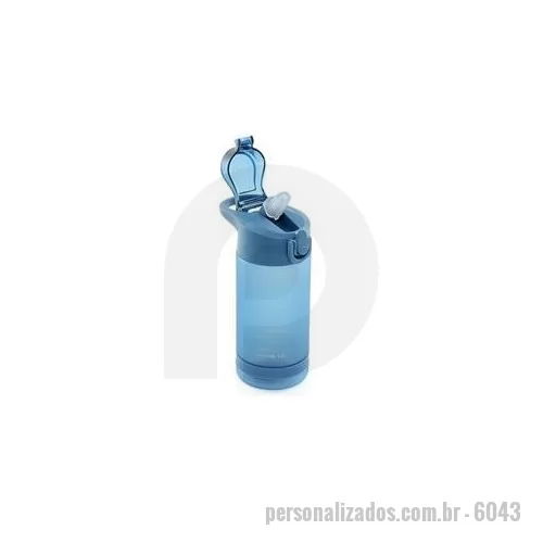 Squeeze plástico personalizado - Squeeze plástico com capacidade de 550ml. Possui tampa rosqueável com bico de canudo, tampa protetora e botão de acionamento. Squeeze com acabamento fosco, detalhe emborrachado na parte inferior e alça para transporte. Altura : 18,1 cm Largura : 12,9