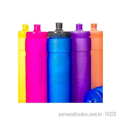 Squeeze plástico personalizado - Squeeze feito em PEVA atóxico, com design leve e moderno, e capacidade de 500 ml. Apresenta estrutura com parede dupla, que ajuda a manter a temperatura de líquidos estável por mais tempo em comparação a outros modelos de squeezes. Possui ainda com d