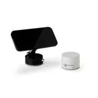 Suporte magnético para smartphones em plástico, possui ajuste em diferentes ângulos de inclinação. Conta com ventosa retrátil via chave seletora para fixação do suporte em superfícies lisas. Apresenta encaixe magnético para posicionar o aparelho na vertical ou horizontal, seja em modelos com suporte à funções magnéticas ou com o auxílio do anel adaptador posicionado no interior da capa de celulares. Acompanha dois anéis magnéticos colantes, um adesivo em policarbonato, um kit de lenços para limpeza de telas e um chave Allen pequena.