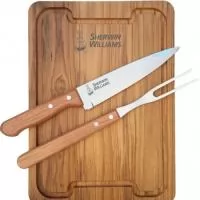Tábua para churrasco 21,5cm X 32cm fabricação local com faca e garfo Tramontina linha Dynamic em caixa para presente com listras em marrom. Gravação indelével da logo a laser na tábua e na faca. Um presente tradicional, útil, de ótima apresentação e excepcional durabilidade, garantindo a visualização da sua marca por muitos e muitos anos. Despachamos com frete pago para todo o Brasil.