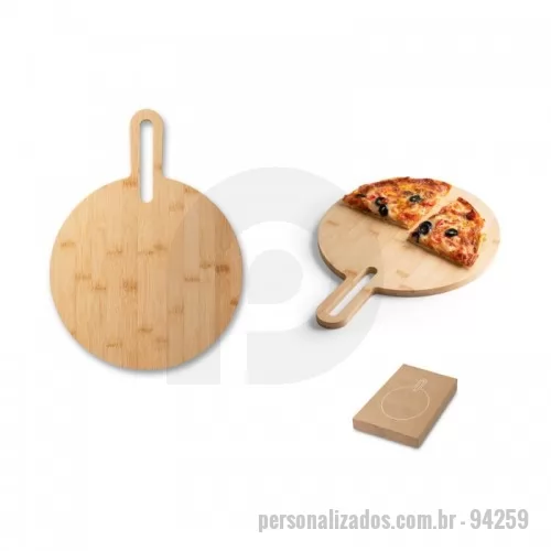 Tábua para petisco e patê personalizada - Tábua de servir em bambu com pega, de grande dimensão e de utilização versátil. Ideal para pizza. Certificação EU Food Grade. Fornecido com caixa presente de papel kraft. 310 x 408 x 12 mm