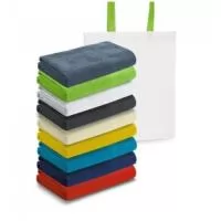 Toalha de praia em microfibra (250 g/m²). Fornecida com sacola em non-woven (80 g/m²). 1500 x 750 mm | Sacola: 330 x 415 x 100 mm