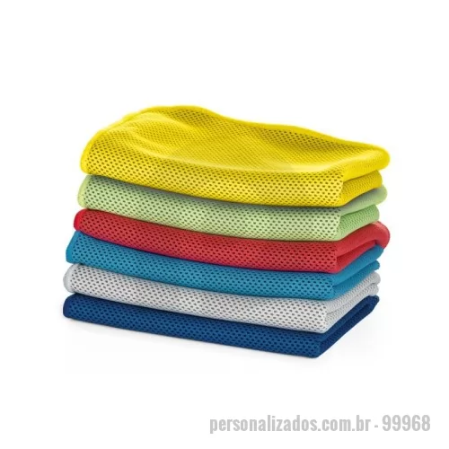 Toalha fitness personalizada - Toalha esportiva em poliamida e poliéster. Toalha refrescante, quando molhada permanece fria durante algumas horas. Se aquecer, basta abanar, reativando a sua frescura. Toalha reutilizável, lavável na máquina de lavar roupa. 300 x 800 mm