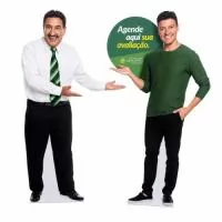 O totem personalizado é um material de propaganda feito em impressão em chapa com acabamento em corte especial. Podem ser feitos das chapas de  Ps; MDF; Foam board; Papelão; Trabalhamos com alguns tipos de Totem’s – Totem Foam Board – Totem Elíptico – Totem Fotográfico ONDE USAR TOTEM PERSONALIZADO   O totem personalizado pode ser usado em inúmeras ocasiões, em qualquer material que o cliente escolher, ele pode ser  Totem para publicidade; Totem para festa; Totem para casamento; Totem para eventos; O tamanho varia de acordo com a arte.