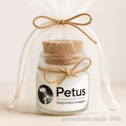 Vela ecológica personalizada - Vela aromatizada no frasco de vidro personalizado, com detalhe de rami e laço no topo.