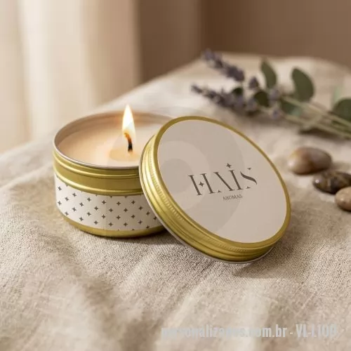 Vela personalizada - VELA AROMÁTICA 100GRS PERSONALIZADA  TAMANHO: 5X7cm CERA VEGETAL DE COCO, PAVIL DE ALGODÃO E ESSÊNCIA PREMIUM. LATINHA DE ALUMINIO 100 GRS COM TAMPA  PERSONALIZAÇÃO NO ROTULO 
