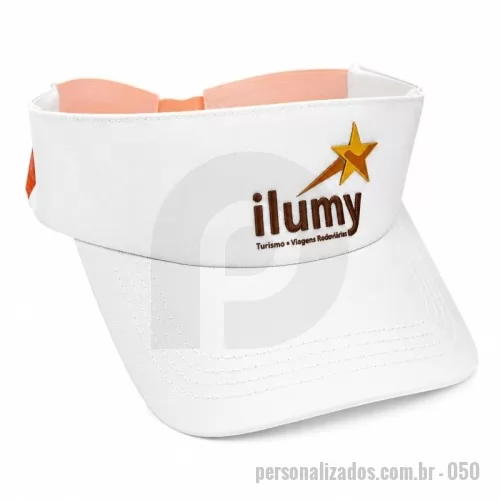Viseira personalizada - # Viseira Sport Personalizada – Direto da Fábrica  Viseira Sport personalizada produzida **direto da fábrica**, ideal para corridas, academias, assessorias esportivas, equipes, eventos, empresas e ações promocionais.  Modelo leve e confortável, desenvolvido para proporcionar proteção e praticidade durante atividades físicas. Personalize com a **logomarca da sua empresa, equipe ou evento**.  **Diferenciais:**  * ???? Produção própria – direto da fábrica * ???? Personalização com sua logomarca * ???? Ideal para corrida, caminhada e atividades esportivas * ???? Leve, confortável e respirável * ?? Proteção para atividades ao ar livre * ???? Excelente para eventos e equipes esportivas * ???? Produção em pequenas e grandes quantidades * ???? Enviamos para todo o Brasil  **Viseira Sport personalizada direto da fábrica: conforto, estilo e sua marca em movimento.**